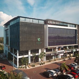 T+ Premium Hotel